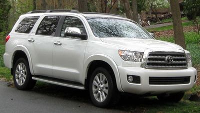 Автостекла Toyota Sequoia II c установкой в Москве